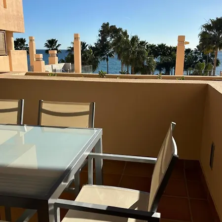 Seaview Elegance - Apartment