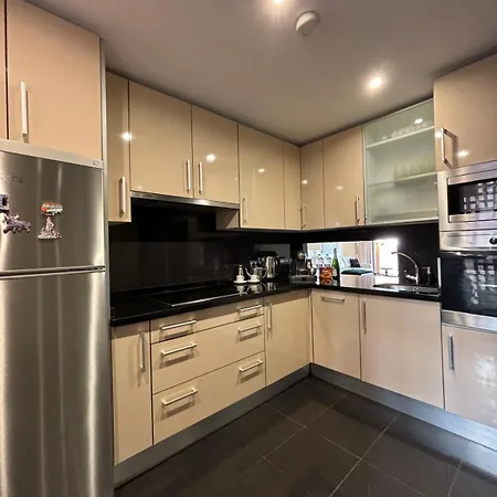 Seaview Elegance - *