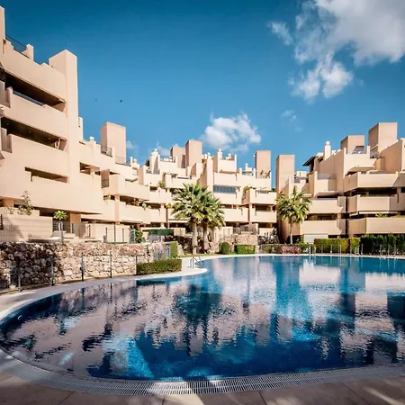 Seaview Elegance - Apartment