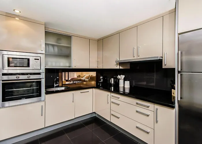 Seaview Elegance - *