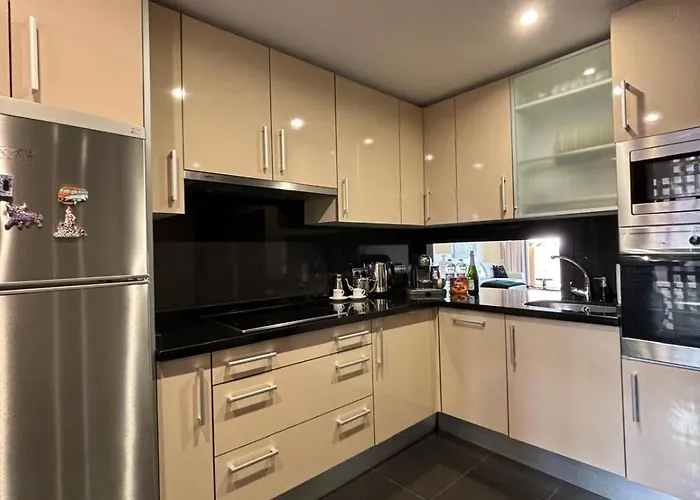 Seaview Elegance - *